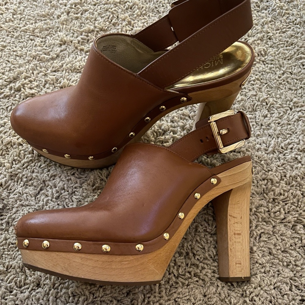 Michael Kors Clogs!! FINAL PRICE 🔥